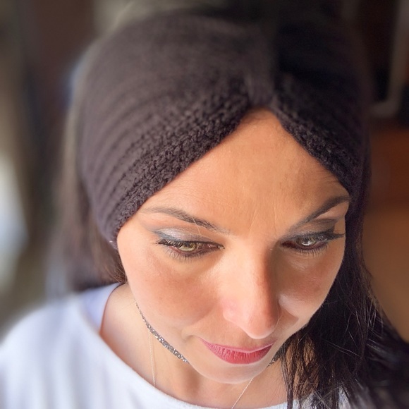 Beautiful 100% HANDMADE CROCHETED & WOOL Butterfly warm headband - Picture 9 of 9